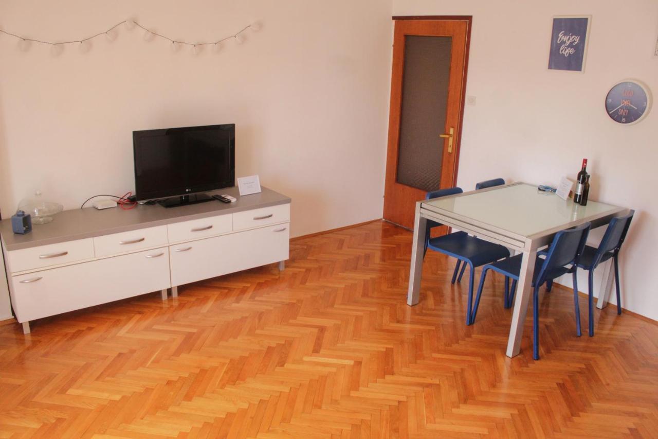 Duplex Appartment Luna Krk Town Eksteriør bilde